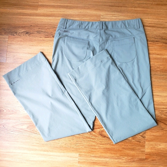 Columbia Hiking Omni-Shield Pants - Picture 2 of 3